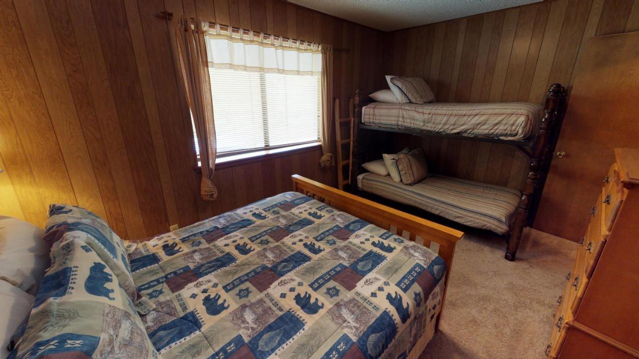 Bear Bait Cabin In Upper Valley With High Speed Wifi Red River Dış mekan fotoğraf