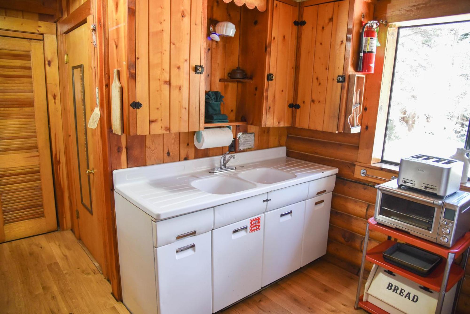 Bear Bait Cabin In Upper Valley With High Speed Wifi Red River Dış mekan fotoğraf